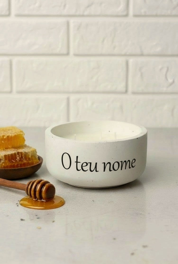 Vela perfumada em taça personalizada (por encomenda)